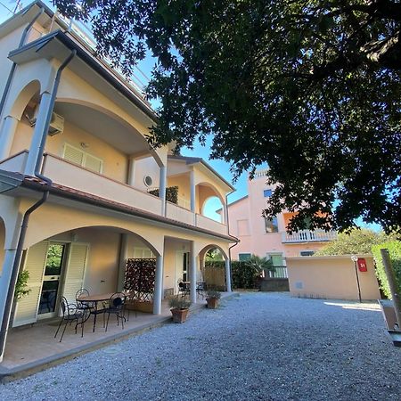 Villa Il Boschetto San Vincenzo Kültér fotó