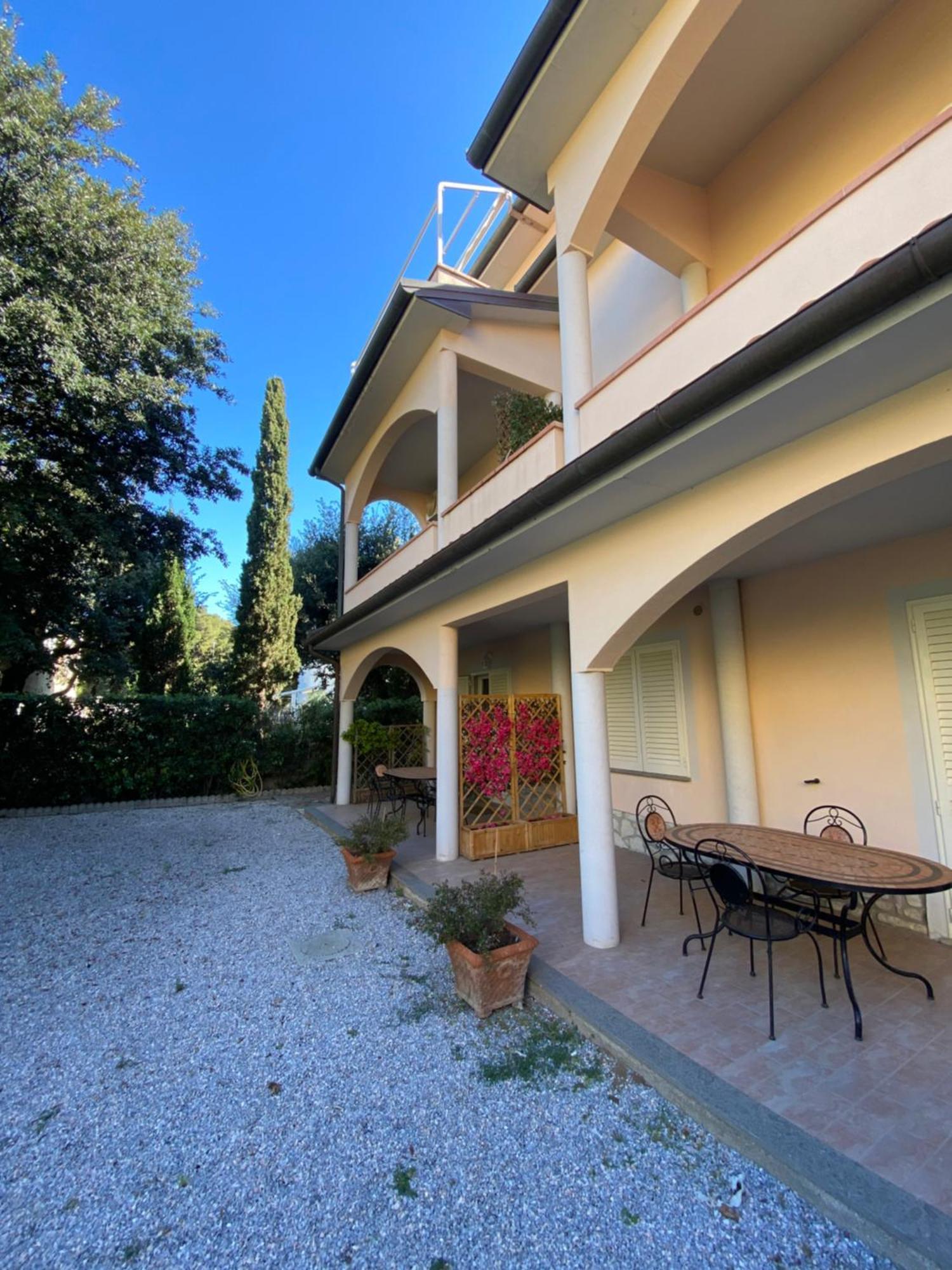 Villa Il Boschetto San Vincenzo Kültér fotó