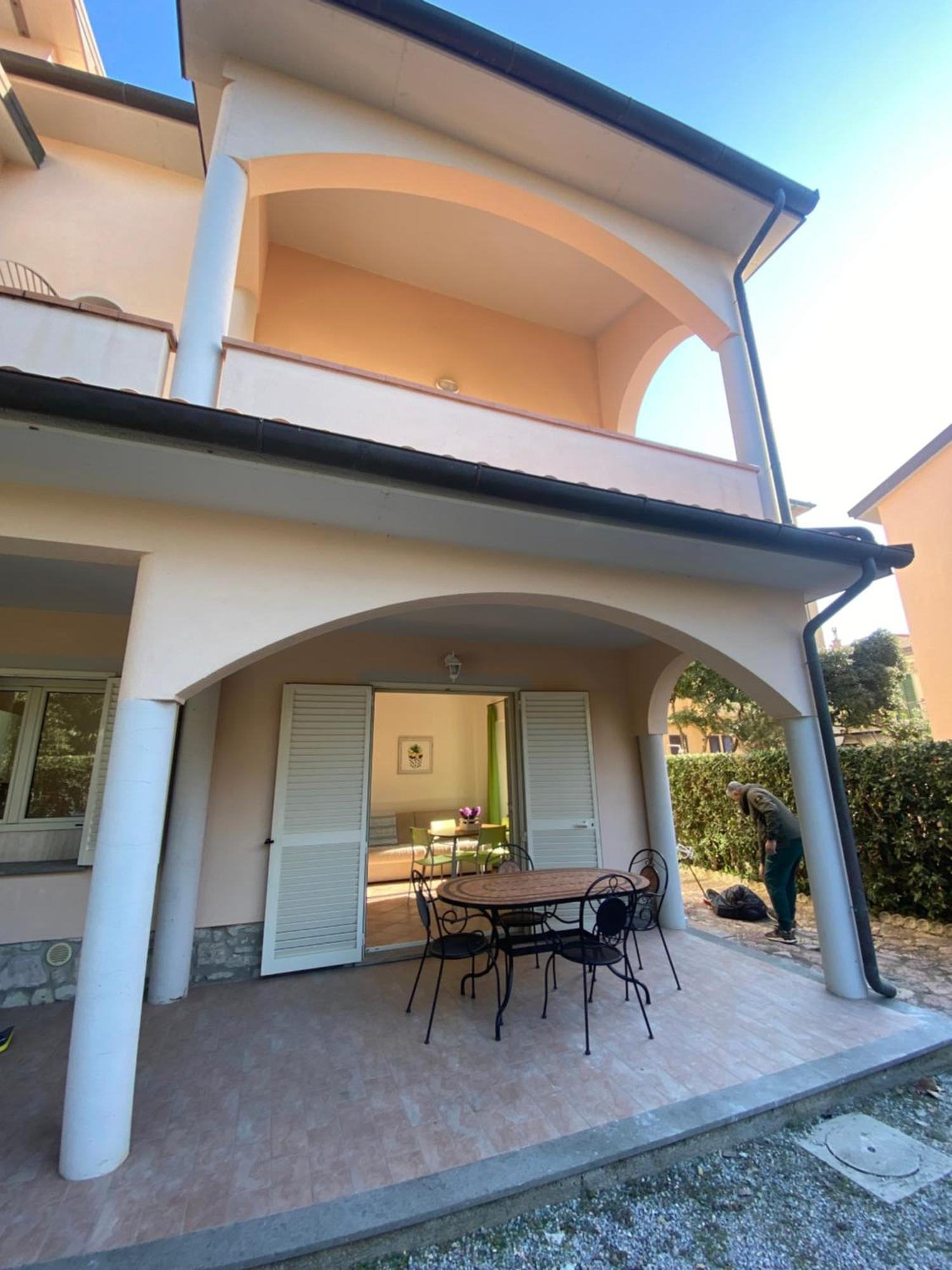 Villa Il Boschetto San Vincenzo Kültér fotó